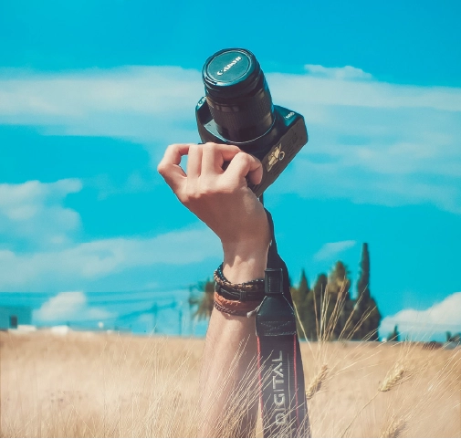 camera through field
